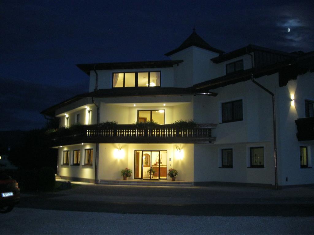 Pension Schloemmer Sankt Gilgen Exterior foto